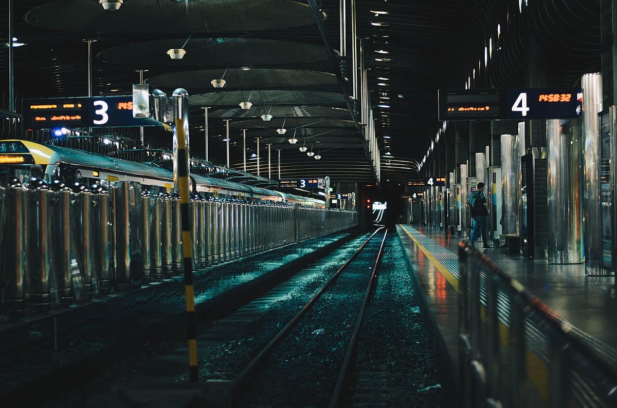 The night we missed the last train